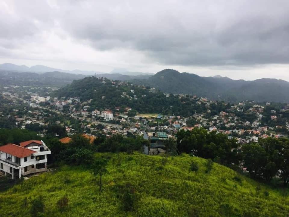 Hotel Kandyan View "Free Pickup From Kandy City" Zewnętrze zdjęcie